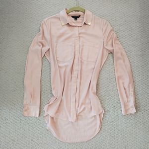 ROCK & REPUBLIC | Metal Tab Collared Top